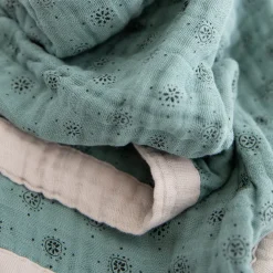 Cotton Muslin Baby Quilt - Wallflower