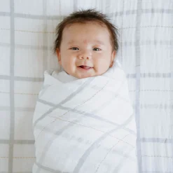 Cotton Muslin Swaddle Blanket 3 Pack - Garden Bees