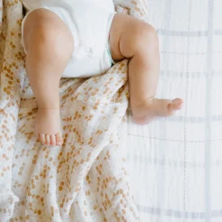 Cotton Muslin Swaddle Blanket - Honeycomb