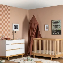 dadada Baby Bliss 4-in-1 Convertible Crib