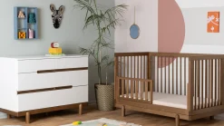 dadada Baby Bliss 4-in-1 Convertible Crib