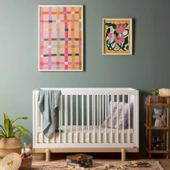 dadada Baby Bliss 4-in-1 Convertible Crib