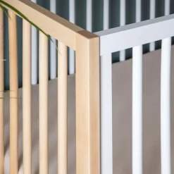 dadada Baby Jolly 3-in-1 Convertible Crib