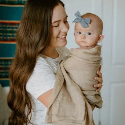 Deluxe Muslin Swaddle Blanket - Oatmeal