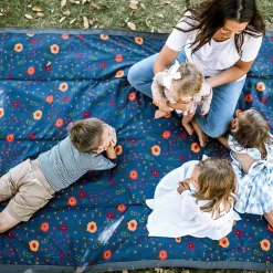 Outdoor Blanket - Midnight Poppy