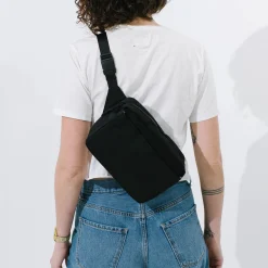 Red Rovr Joey Belt Bag - Black